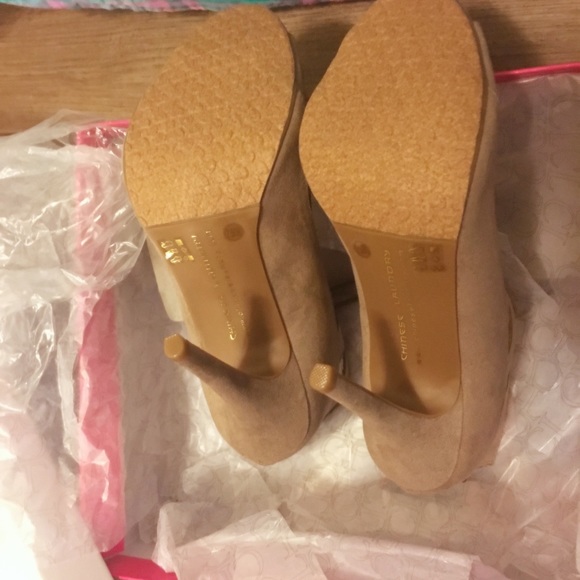 Booties - Picture 3 of 6